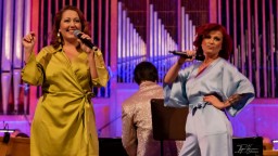 Люси Дяковска, Милица Гладнишка и Плевенска филхармония обединяват енергията си в ABBA SYMPHONIE