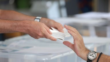 Всичко за изборите от 7 до 19.30 ч.: Избирателна активност, нарушения, дефекти с машините