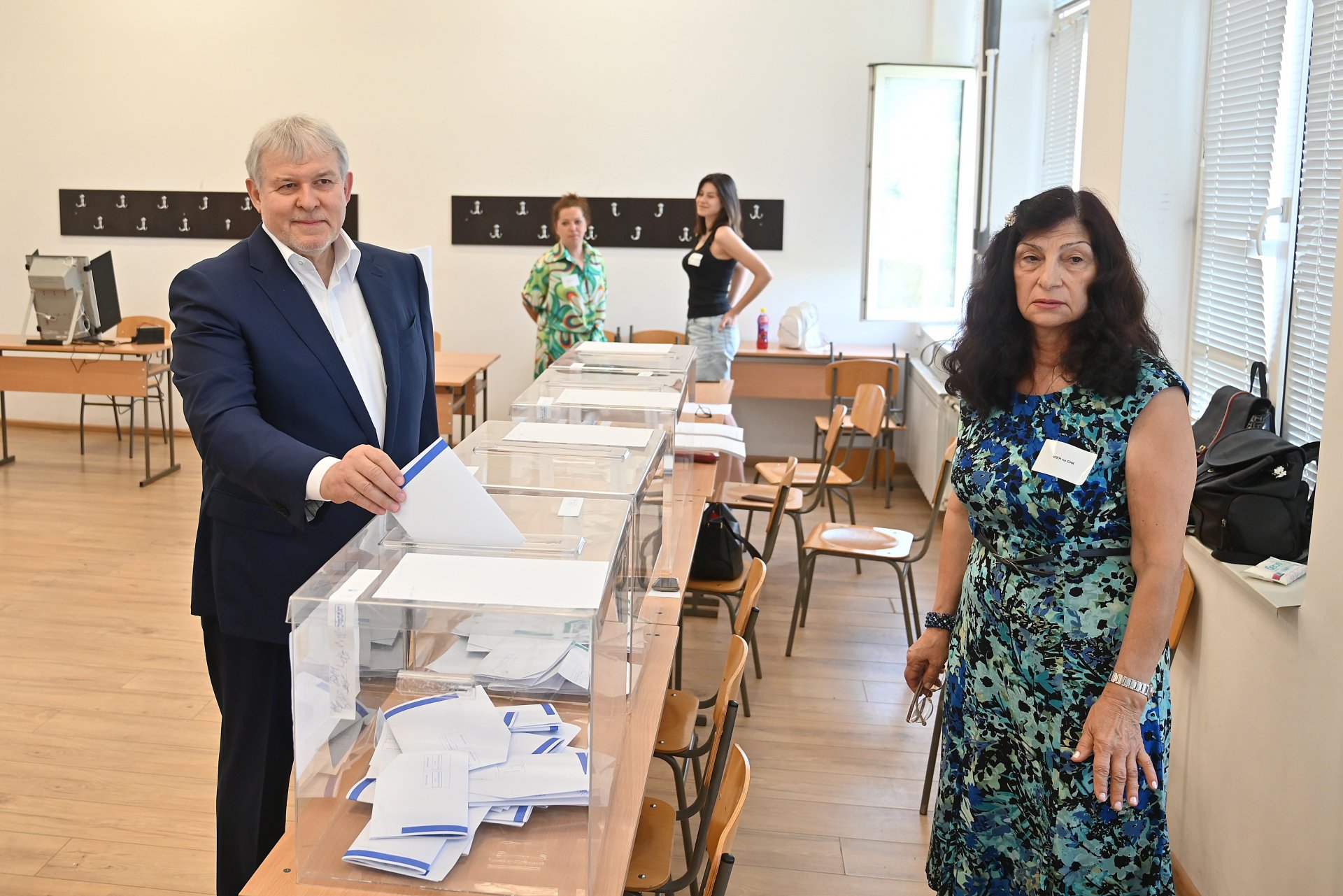 Румен Христов гласува в Монтана