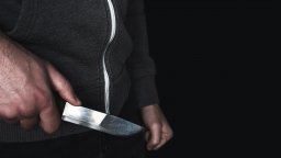 Психично болен нападна с нож дете в София, полицията го пуснала след 24 часа