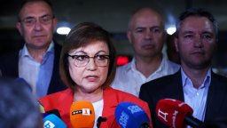 Корнелия Нинова подаде оставка заради катастрофата на БСП на вота
