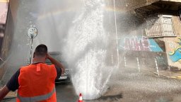 20-метров гейзер с гореща вода изригна в София (видео)