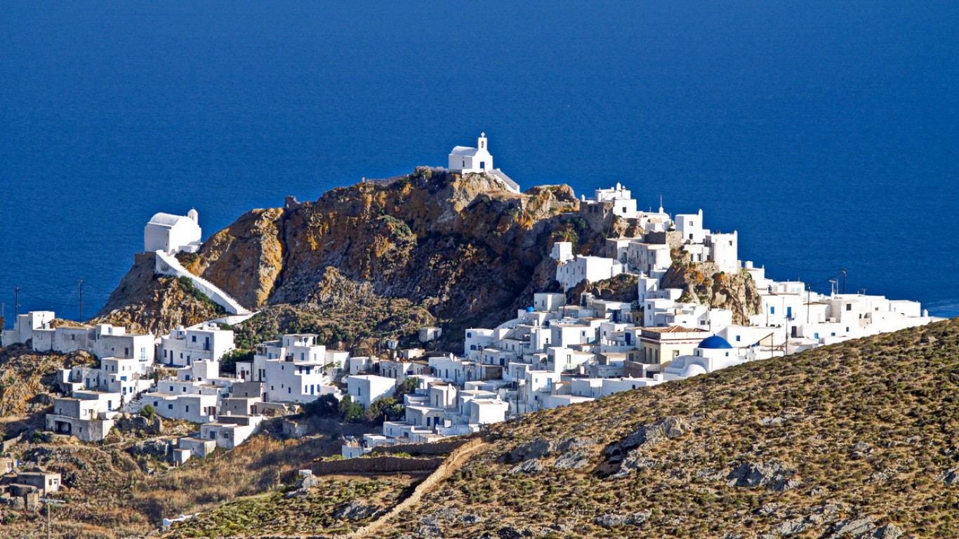 Серифос - гръцкият повелител на ветровете за незабравима лятна почивка