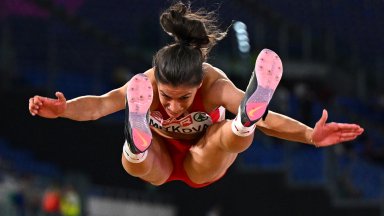 19-годишната Пламена Миткова полетя с най-добрия си скок в много силен европейски финал 