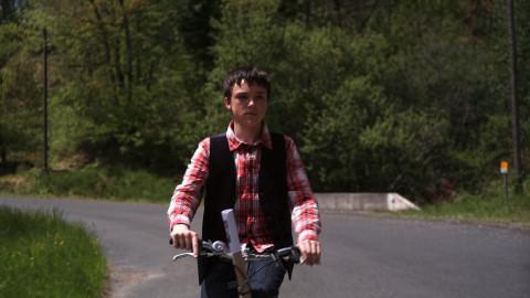 [Migrated image] https://i.dir.bg/kino/films/9698/movie_2563_472.jpg