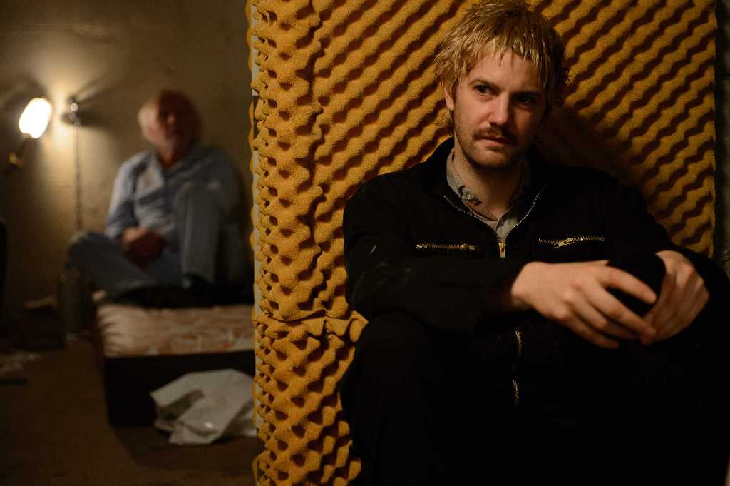 [Migrated image] https://i.dir.bg/kino/films/9266/jim-sturgess_Kidnapping_Freddy_Heineken_still_018.jpg