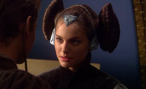 [Migrated image] https://i.dir.bg/kino/films/197/Star_Wars_Episode_II_Attack_of_the_Clones_Natalie_Portman.jpg