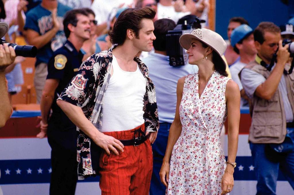 [Migrated image] https://i.dir.bg/kino/films/38/still-of-jim-carrey-and-courteney-cox-in-ace-ventura--pet-detective-(1994).jpg