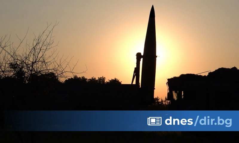 Авторът е старши научен сътрудник в Програмата за ядрена политика