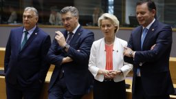 Европейските лидери не постигнаха съгласие от първия път за "шпиценкандидата" Фон дер Лайен
