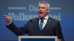 Коалиционната криза в австрийското правителство ескалира