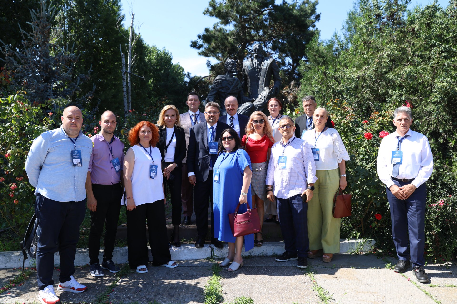 Общо 23 журналисти от 18 българоезични медии по света и представители на 13 медии от България участват в деветнадесета среща на българските медии