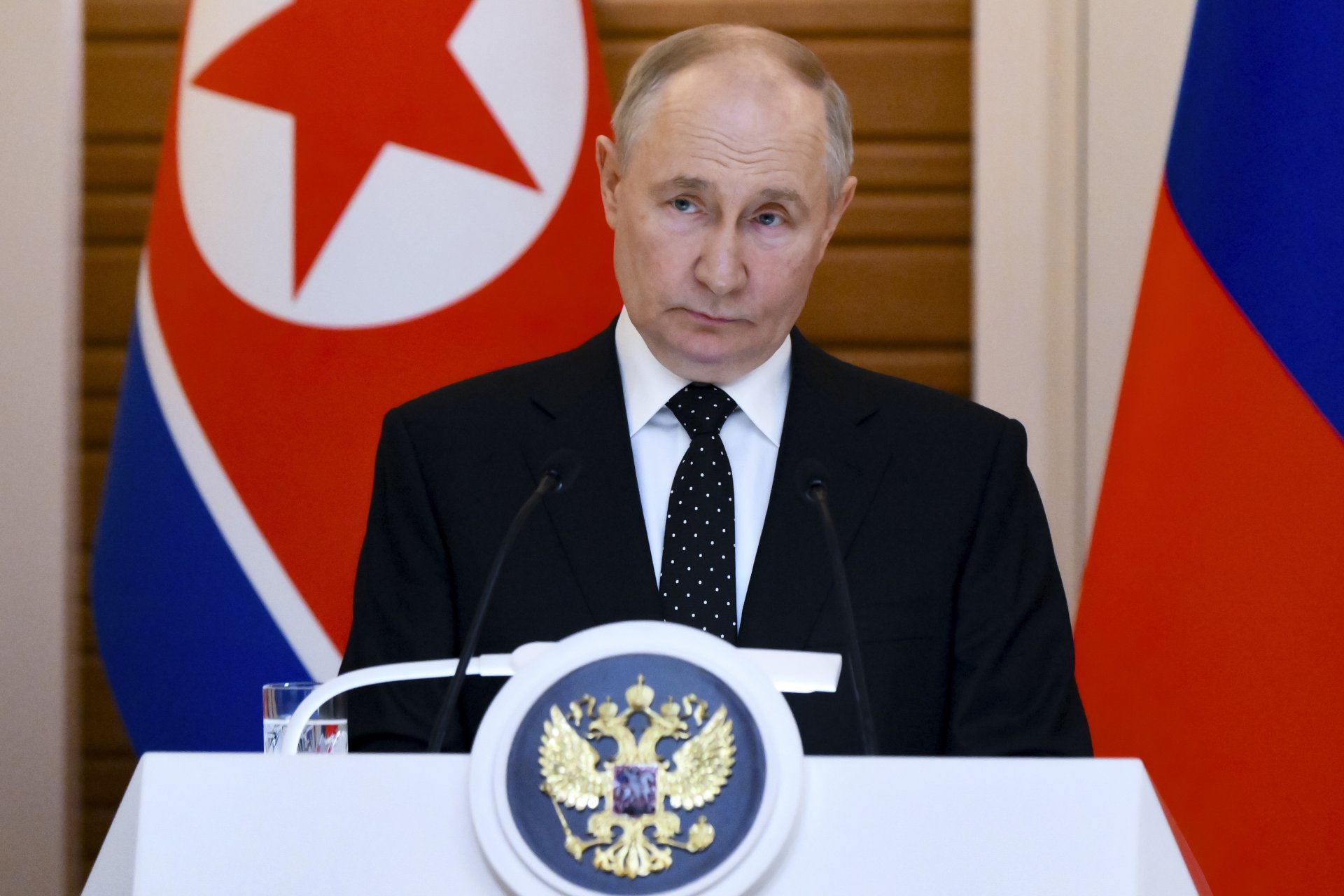 Руският президент Владимир Путин говори пред медиите в севернокорейската столица Пхенян, 19 юни 2024 г. 