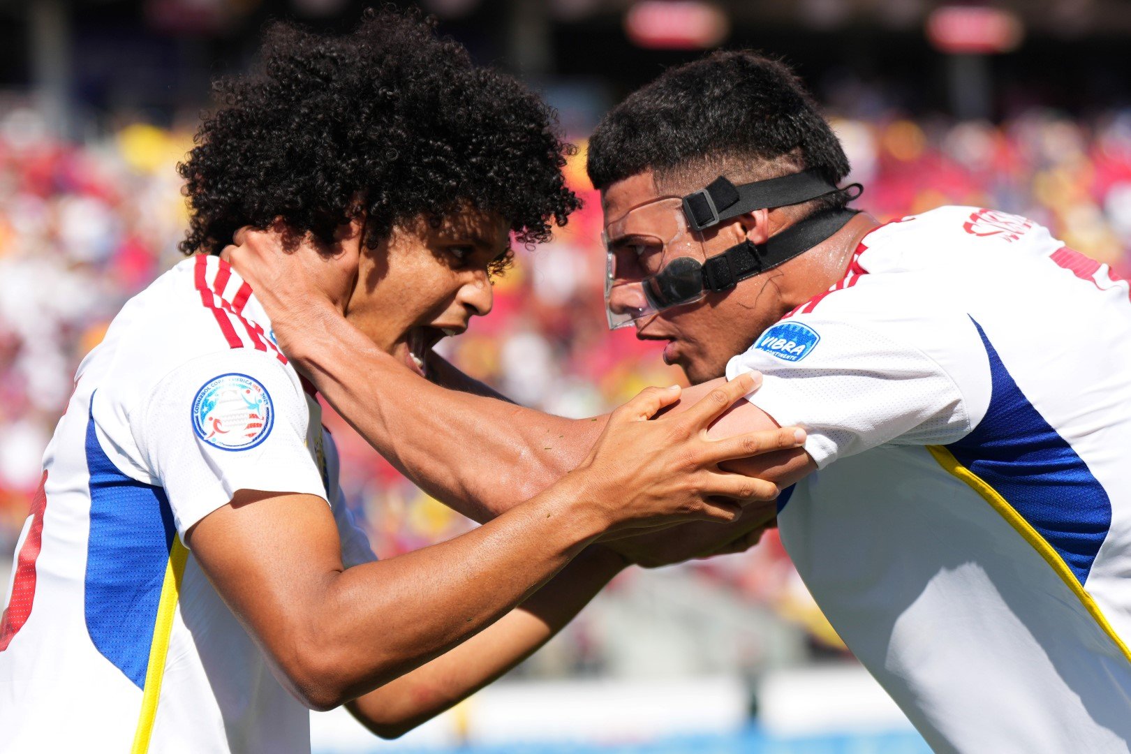 Венецуела празнува втория гол във вратата на Еквадор