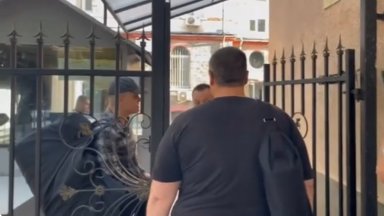 Брендо остава в затвора, новият началник оттегли искането да бъде пуснат предсрочно