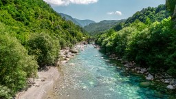 Албанският Тайланд печели европейски туристи