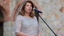 Йотова: Остава надеждата България да има добро и силно правителство