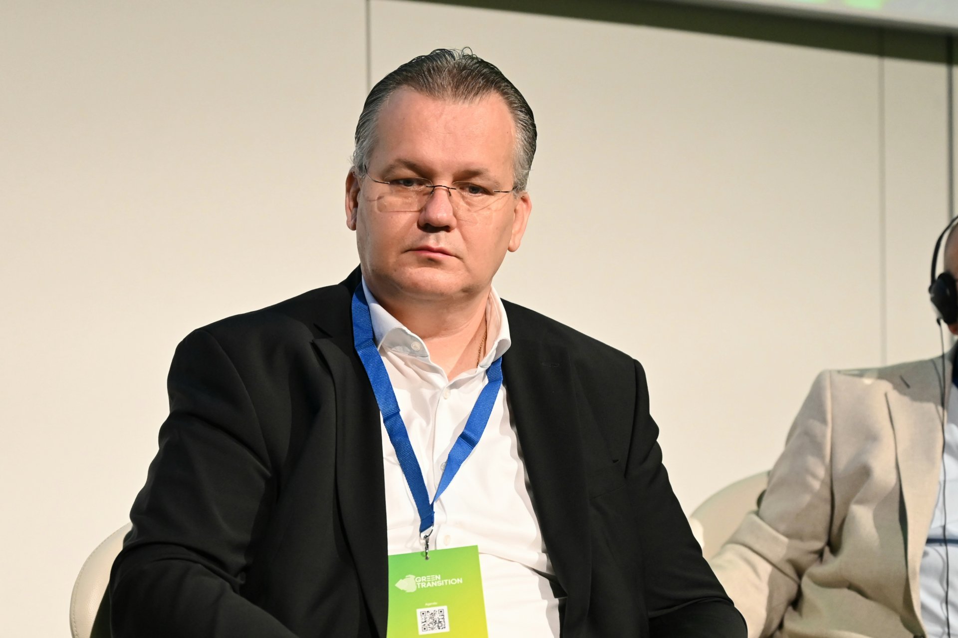Модератор на панела бе Любомир Станиславов, изпълнителен директор на "Аутомотив клъстер" - България