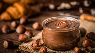 Тайната на зашеметяващия домашен течен шоколад, която ще ви заинтригува