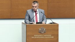 Военното разузнаване предупреди за риск от нов бежански поток от Сирия и Ирак