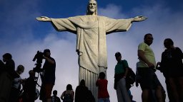 Статуята на Христос Спасителя: От религиозна пропаганда до символ на една нация