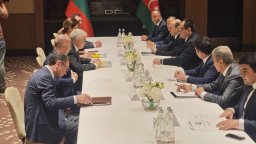 България иска още азерски газ, за да захрани и региона
