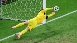 Евро 2024: Португалия - Словения 0:0 (на живо), Роналдо изпусна дузпа и се разплака на терена