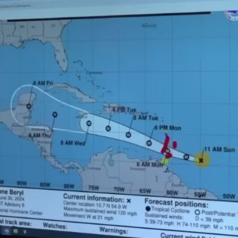 След опустошения на Карибите: Ураганът "Берил“ се насочи към Ямайка и Каймановите острови