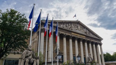 Френският парламент направи крачка към легализиране на асистираната смърт