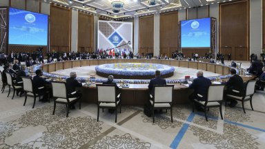 Си Дзинпин и Путин изложиха плановете си за евразийски клуб за сигурност