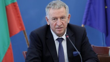Окончателно: Стойчо Кацаров е бил в конфликт на интереси като министър на здравеопазването 