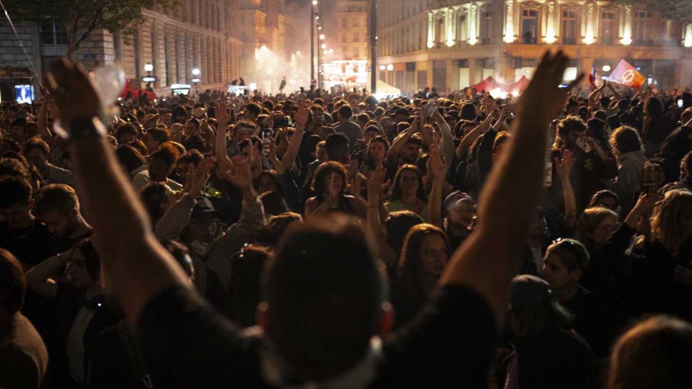 Високите цени и огромните дългове подхранват политическите брожения по света