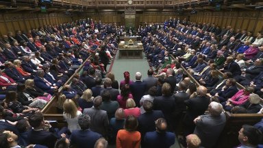 Новият британски парламент се събра за първи път, Сунак поздрави Стармър