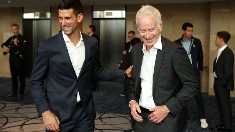 Легендата Макенроу напсува млад, но изключително досаден фен