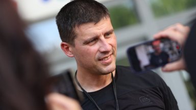 До клетвата Величие ще остане единно Но след това всеки