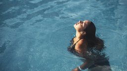 Summer Skin Vibes: За по-хидратирана, успокоена и мека кожа през лятото