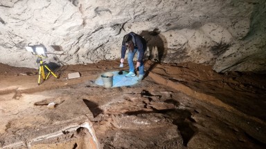 Започнаха археологическите разкопки в пещера "Магурата"
