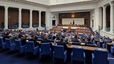 Депутатите одобриха 6,2 млрд. лева за общински проекти