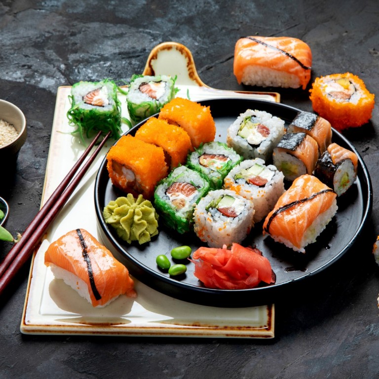 От Япония до Благоевград - как българите припознаха сушито като удобен вариант за вечеря