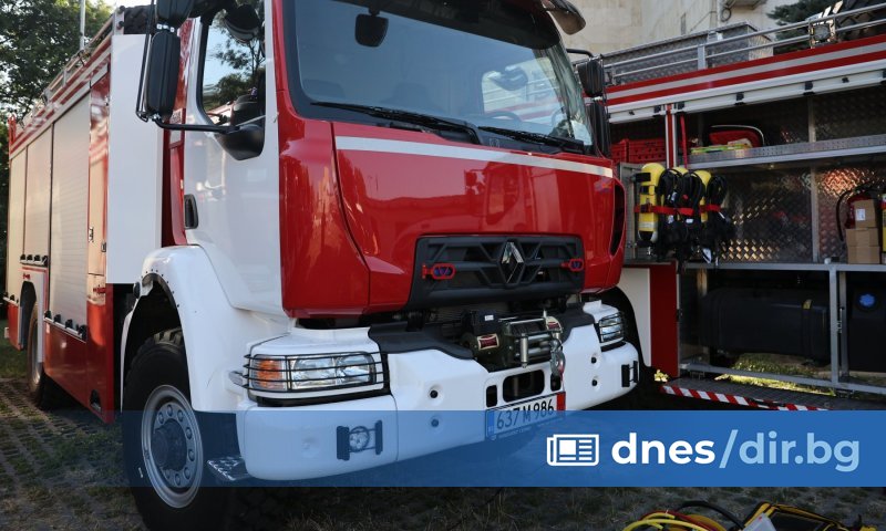 Сигнал за пожар в необитаема къща на бургаската улица Антим