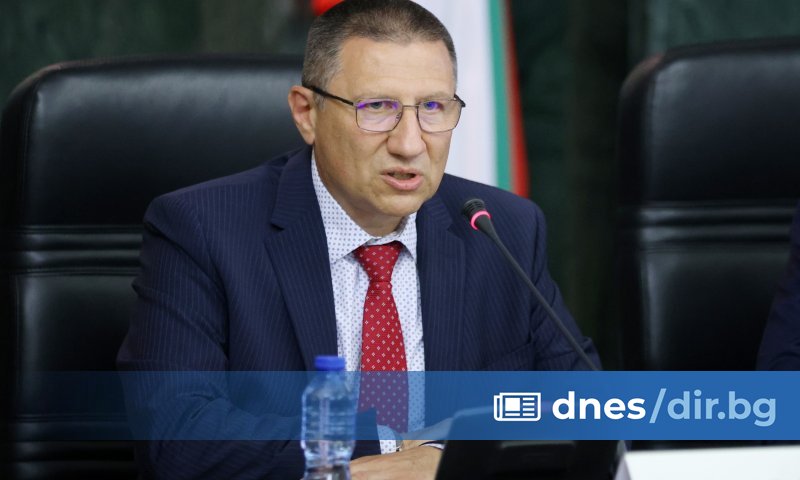 Изпълняващият функциите главен прокурор Борислав Сарафов разпореди ускоряване на работата