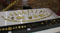 Изложба на оригинални съкровища отбелязва 100-годишнината на Двореца в Балчик