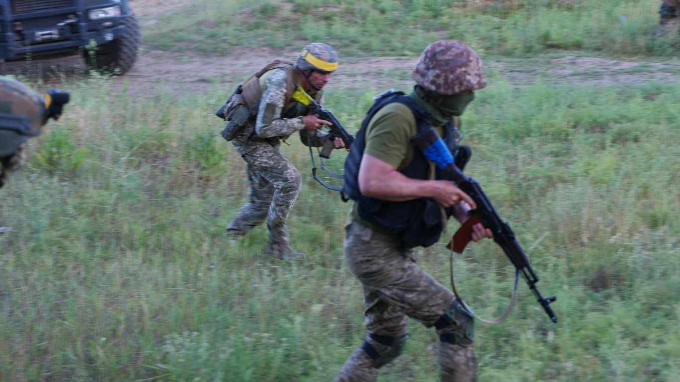 Български военни ще участват в обучението на украинските си колеги в страни от НАТО