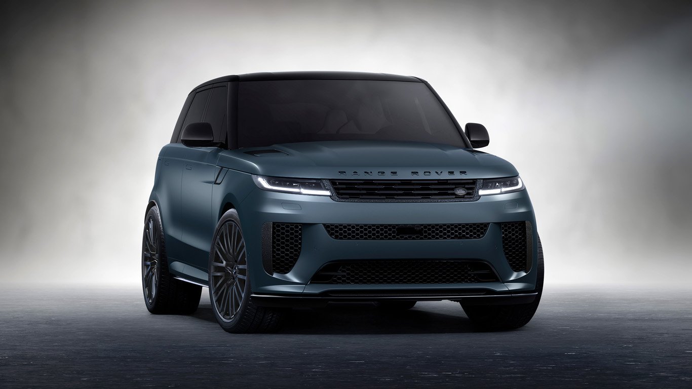 Новият Range Rover Sport SV залага на двигател V8 битурбо с 635 конски сили