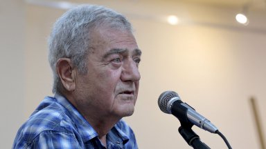 Стефан Цанев: Мъртва е възрожденската мисия на българската интелигенция