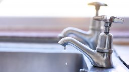 Намалено е водоподаването в почти половината Пловдив