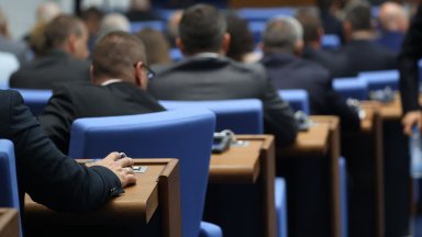 Парламентът прие единодушно отчета на БТА за 2023 г.