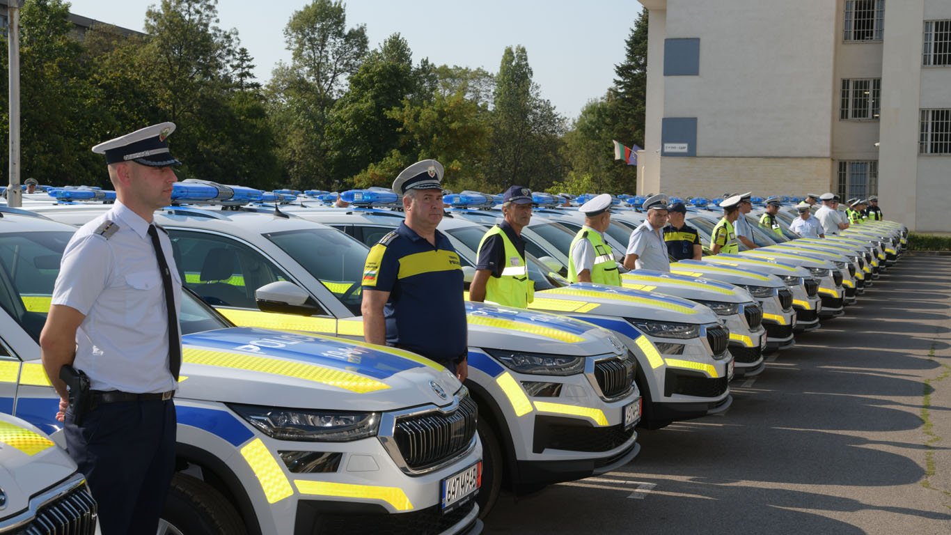 Нови коли за Пътна полиция бяха представени в средата на август