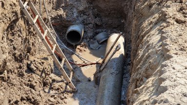 Само около 20 от водопроводната мрежа в България е в