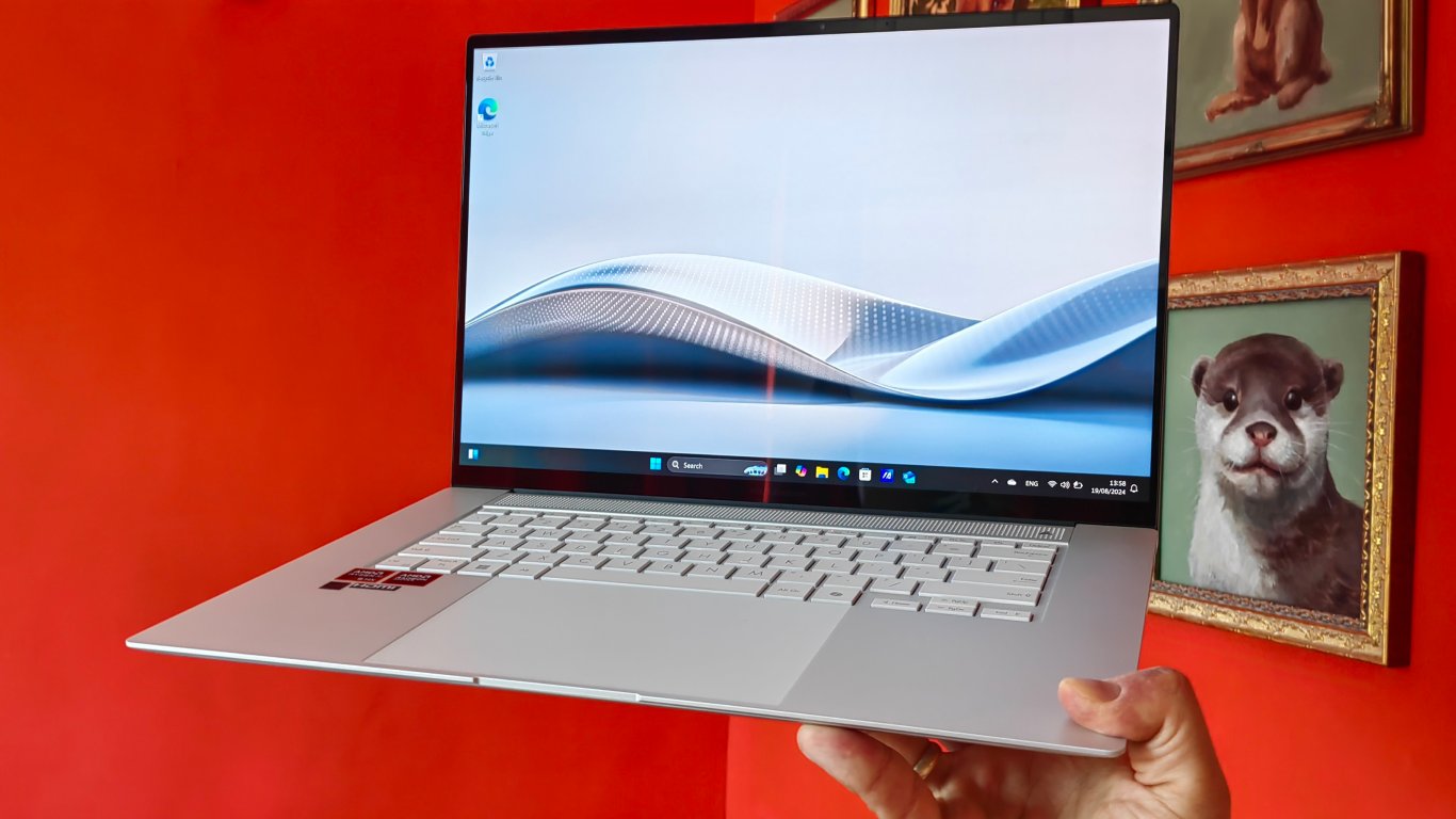 ASUS Zenbook S 16